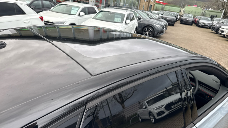 Volkswagen ID.7 250kW 4MOTION GTX Plus 86kWh 5dr Auto Electric Hatchback